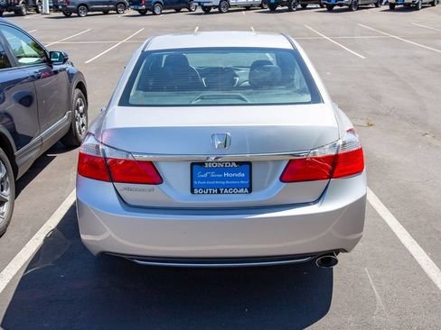 Used 2019 Honda Accord LX image 4