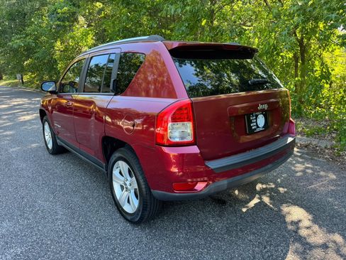 Used 2012 Jeep Compass Sport FWD image 7