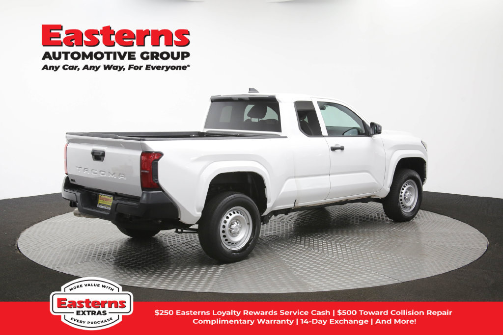 Used 2025 Toyota Tacoma SR RWD image 38