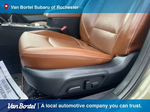 Used 2019 Subaru Outback 2.5i Touring AWD/4WD image 16