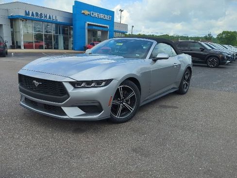 Used 2024 Ford Mustang Premium RWD image 4