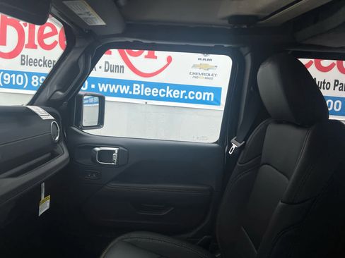 New 2025 Jeep Wrangler Sahara image 33