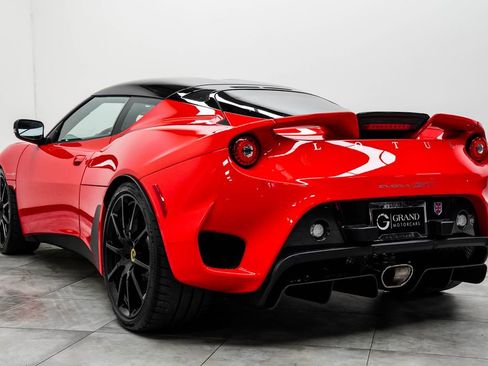 Used 2020 Lotus Evora RWD image 11