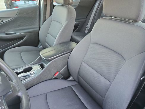 Used 2023 Chevrolet Malibu LT image 14