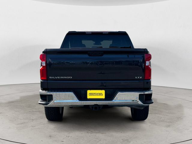 Used 2024 Chevrolet Silverado 1500 LTZ AWD/4WD image 6