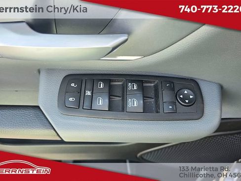 Used 2022 RAM 1500 Big Horn AWD/4WD image 7