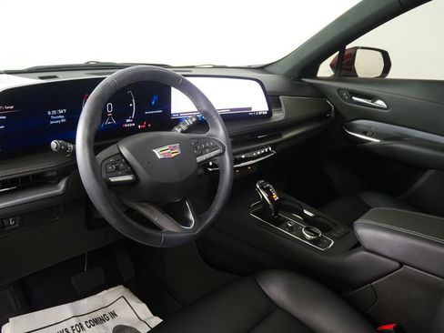 Used 2024 Cadillac XT4 Premium Luxury w/ Cold Weather Package image 13