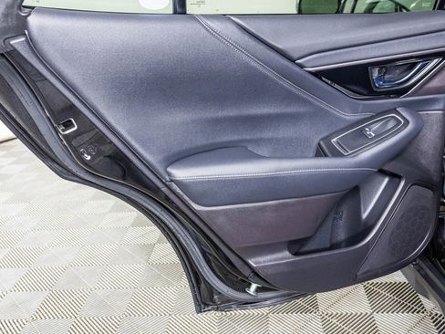 Used 2023 Subaru Outback Limited image 40