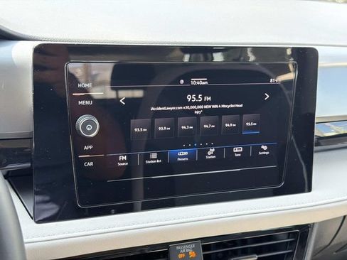 Used 2025 Volkswagen Taos S FWD image 22