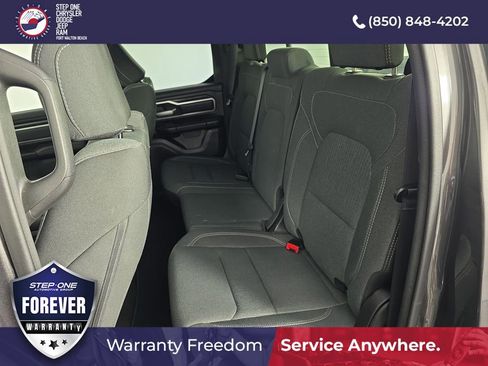 Used 2022 RAM 1500 Big Horn RWD image 30