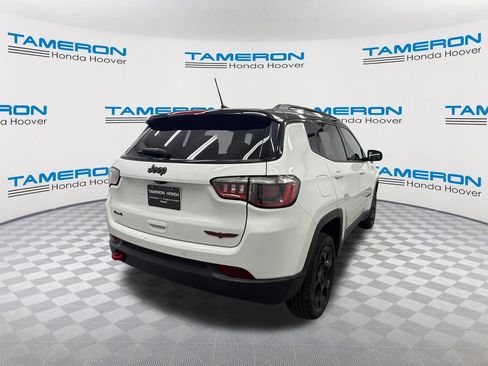 Used 2023 Jeep Compass Trailhawk AWD/4WD image 5