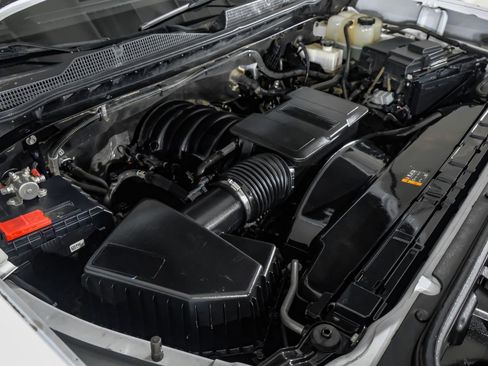 Used 2021 Chevrolet Silverado 2500 LT w/ Convenience Package image 50