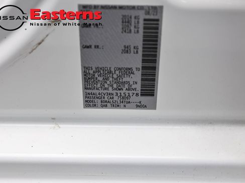 Used 2024 Nissan Altima 2.0 SR FWD image 33