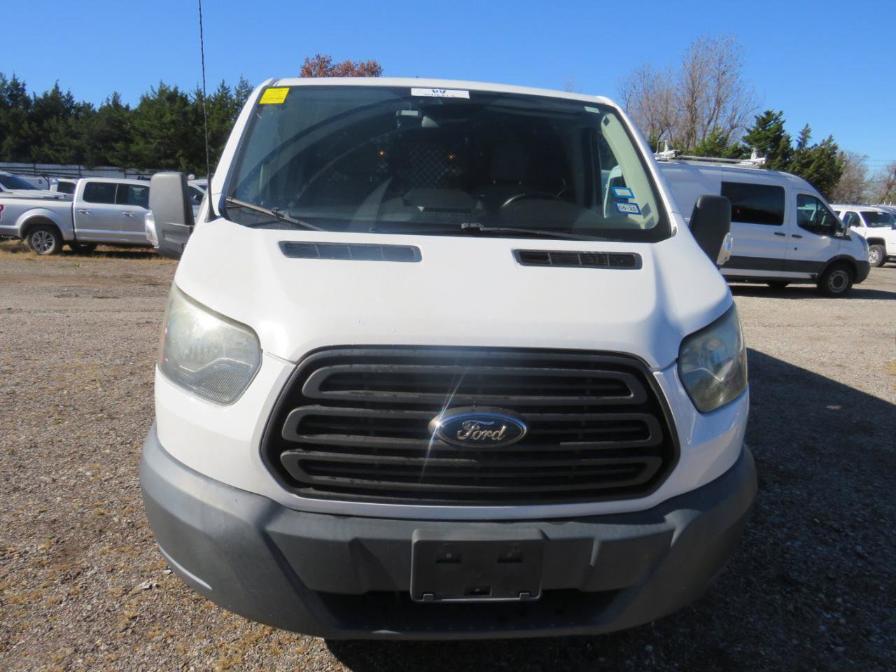 Used 2016 Ford Transit 150 130 Low Roof RWD image 2