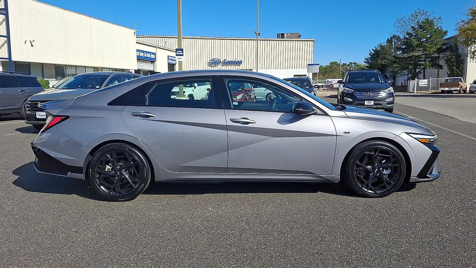 Certified 2025 Hyundai Elantra N Line FWD image 9