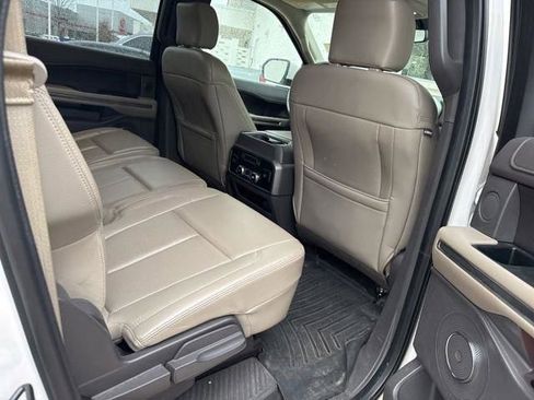 Used 2019 Ford Expedition Max XLT w/ Equipment Group 202A image 30