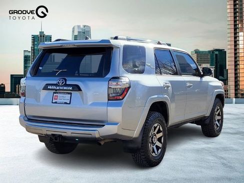 Used 2020 Toyota 4Runner TRD Off-Road Premium image 6