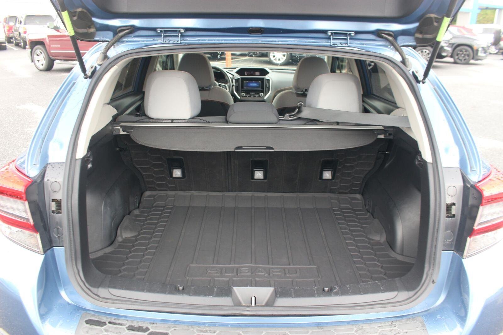 Used 2021 Subaru Crosstrek 2.0i Premium w/ Moonroof Package AWD/4WD image 10