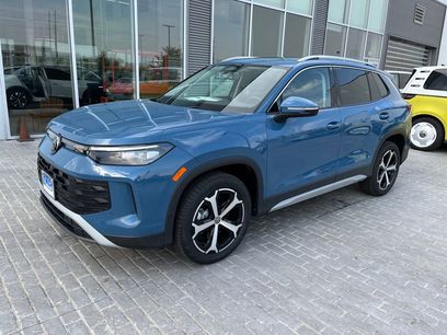 New 2025 Volkswagen Tiguan SE