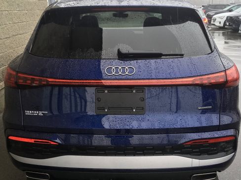 Used 2025 Audi Q5 Premium Plus w/ Premium Plus image 4