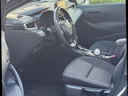 Used 2023 Toyota Corolla LE FWD image 11