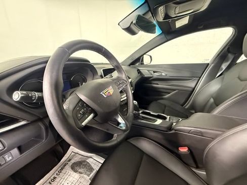 Certified 2026 Cadillac CT4 Luxury RWD image 9