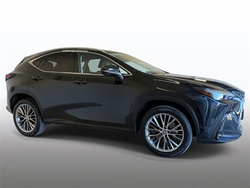 Used 2022 Lexus NX 350 AWD w/ Luxury Package image 9