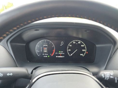 Used 2025 Honda HR-V Sport image 30