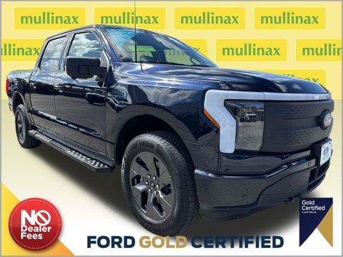 Used 2025 Ford F150 Lightning Flash image 1