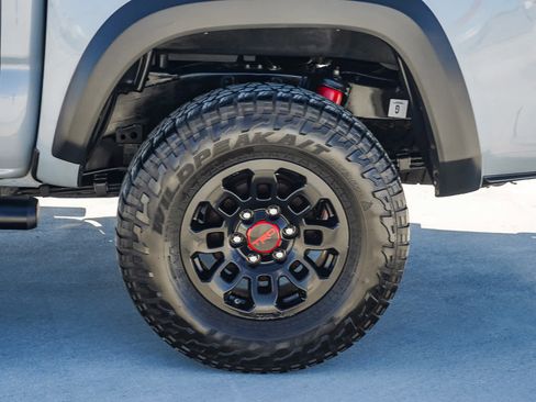 Certified 2017 Toyota Tacoma TRD Pro AWD/4WD image 12