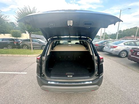 Used 2023 Nissan Rogue SV w/ SV Premium B Package AWD/4WD image 43