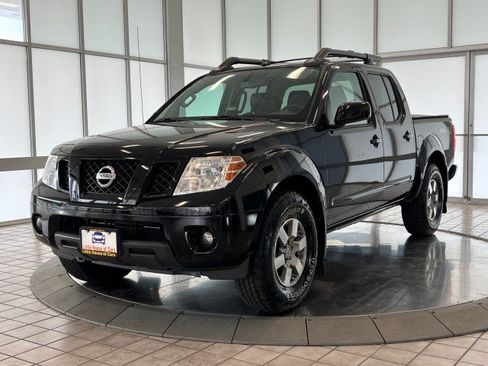 Used 2012 Nissan Frontier PRO-4X w/ Pro-4x Luxury Pkg AWD/4WD image 3