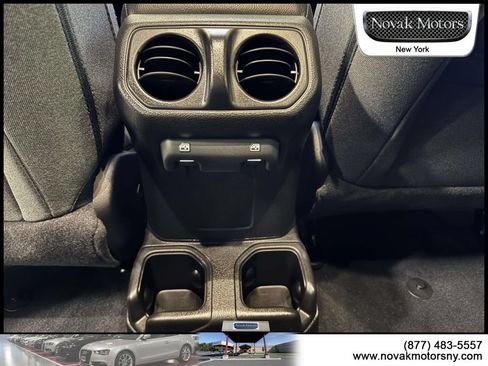 Used 2024 Jeep Wrangler Unlimited Sport AWD/4WD image 14