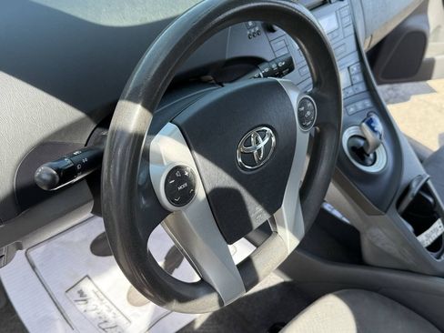Used 2011 Toyota Prius Two FWD image 7