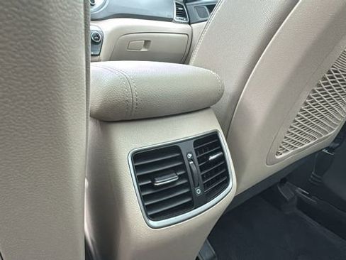 Used 2018 Hyundai Tucson Limited w/ Ultimate Package 02 FWD image 26