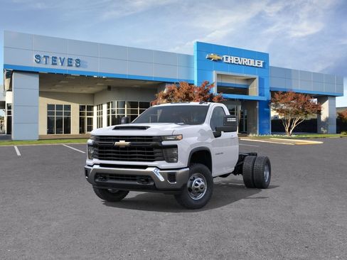 New 2026 Chevrolet Silverado 3500 W/T w/ WT Convenience Package RWD image 8