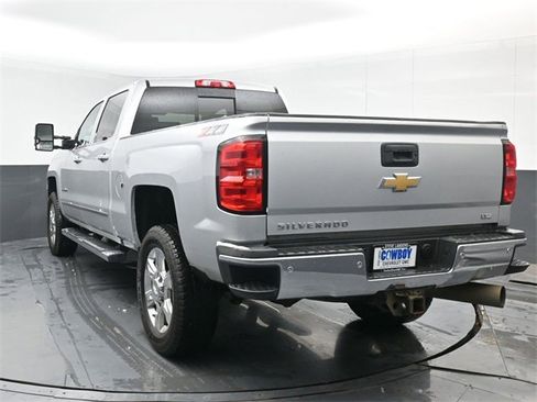 Used 2019 Chevrolet Silverado 2500 LTZ w/ Duramax Plus Package image 12