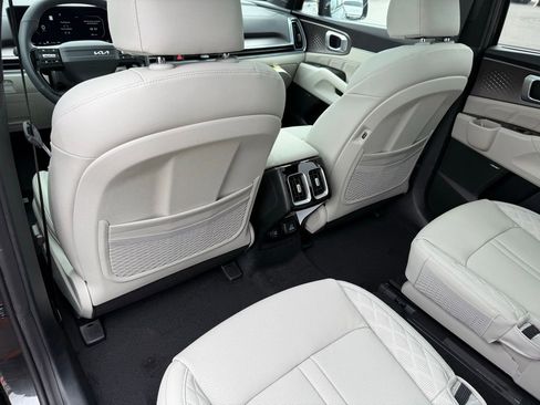New 2026 Kia Sorento SX Prestige image 28