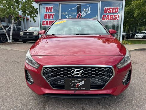 Used 2018 Hyundai Elantra GT FWD image 3
