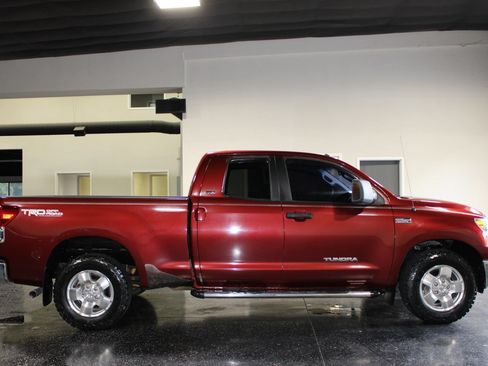 Used 2010 Toyota Tundra 2WD Double Cab image 3