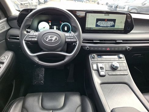 Certified 2023 Hyundai Palisade Limited w/ Cargo Package image 12