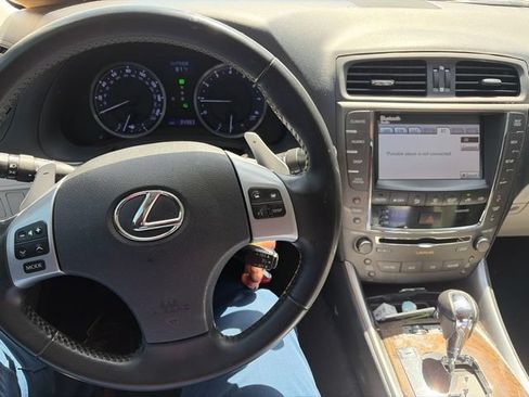 Used 2012 Lexus IS 250 w/ Premium Pkg Value Edition RWD image 6