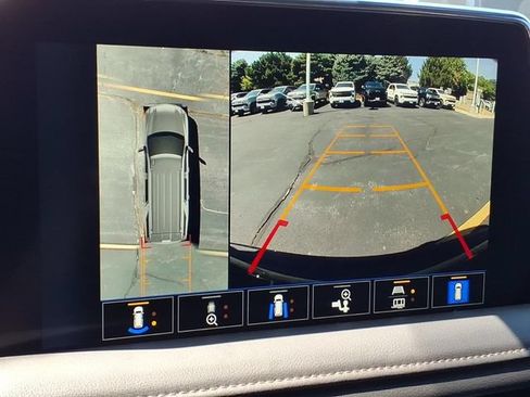 Used 2023 Chevrolet Tahoe High Country AWD/4WD image 20