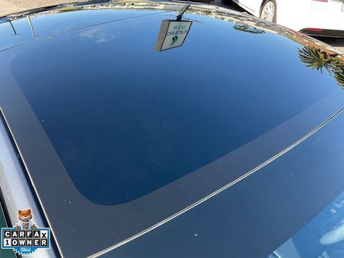 Used 2022 Tesla Model 3 Long Range AWD/4WD image 79