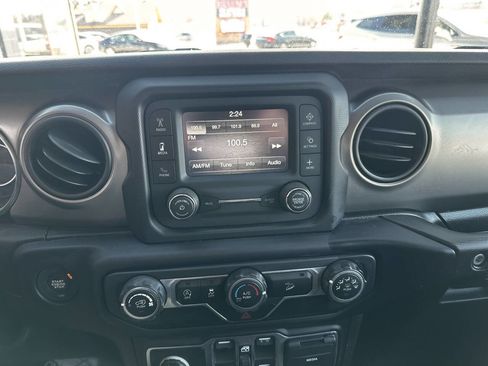 Used 2019 Jeep Wrangler Unlimited Sport S image 12