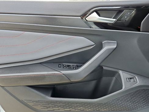 Certified 2025 Volkswagen Jetta GLI Autobahn image 12