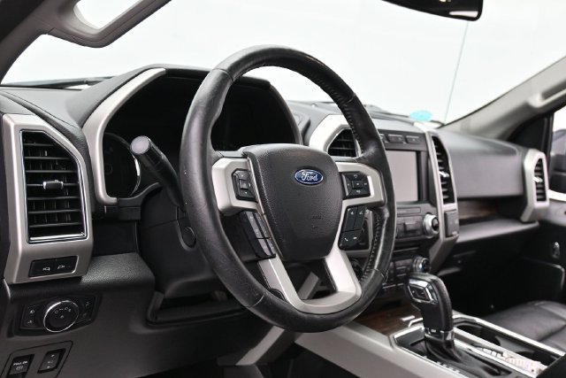 Used 2018 Ford F150 Lariat w/ Equipment Group 502A Luxury AWD/4WD image 16