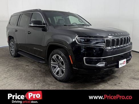 Used 2023 Jeep Wagoneer 4WD w/ Premium Group I image 1