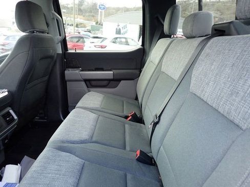 Used 2022 Ford F150 XLT w/ Equipment Group 302A High image 11