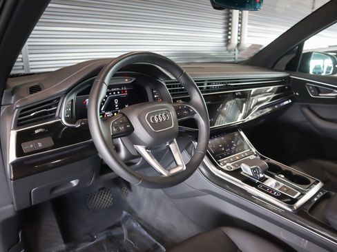 Used 2024 Audi Q7 2.0T Premium image 16
